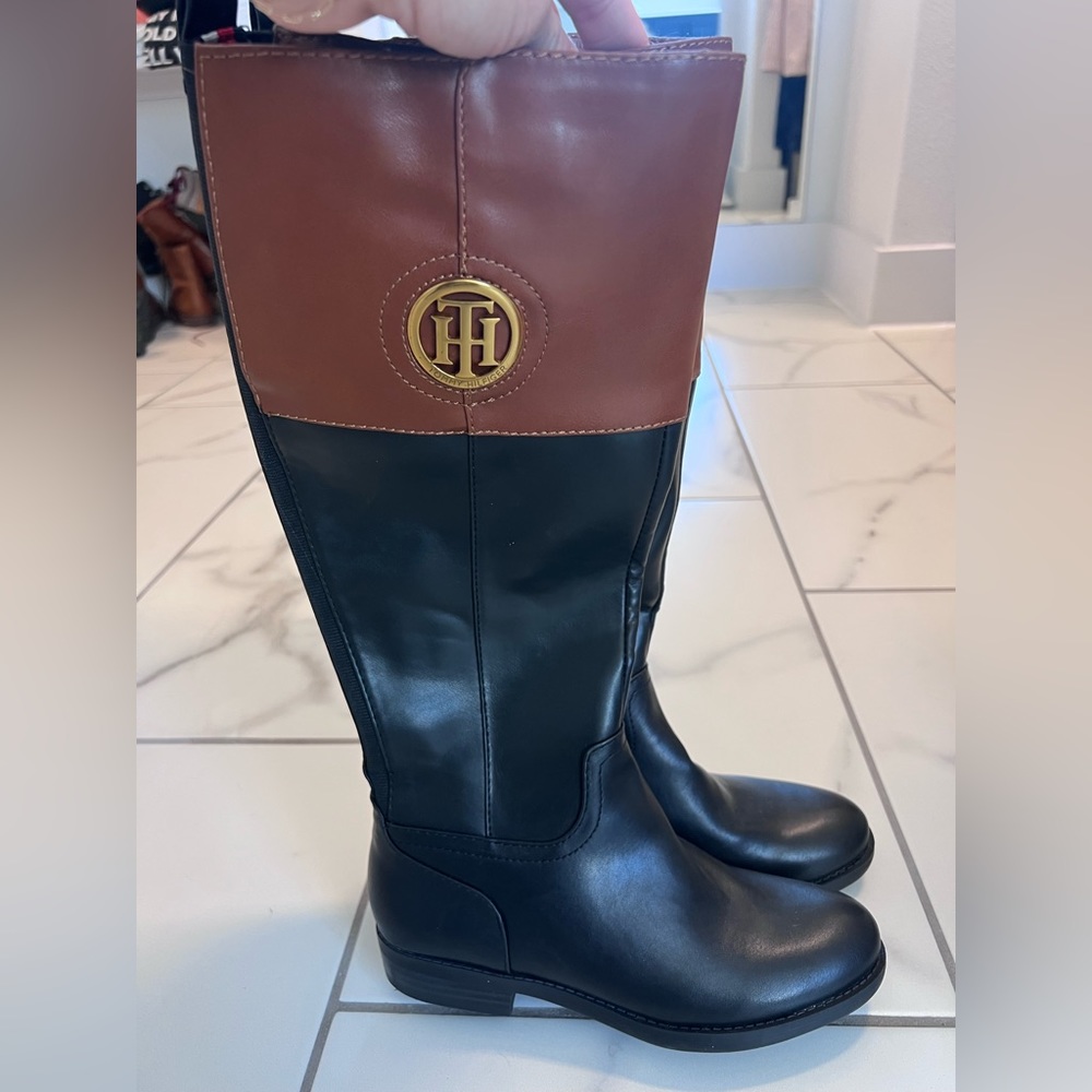 Tommy Hilfiger two tone riding boots - size 6